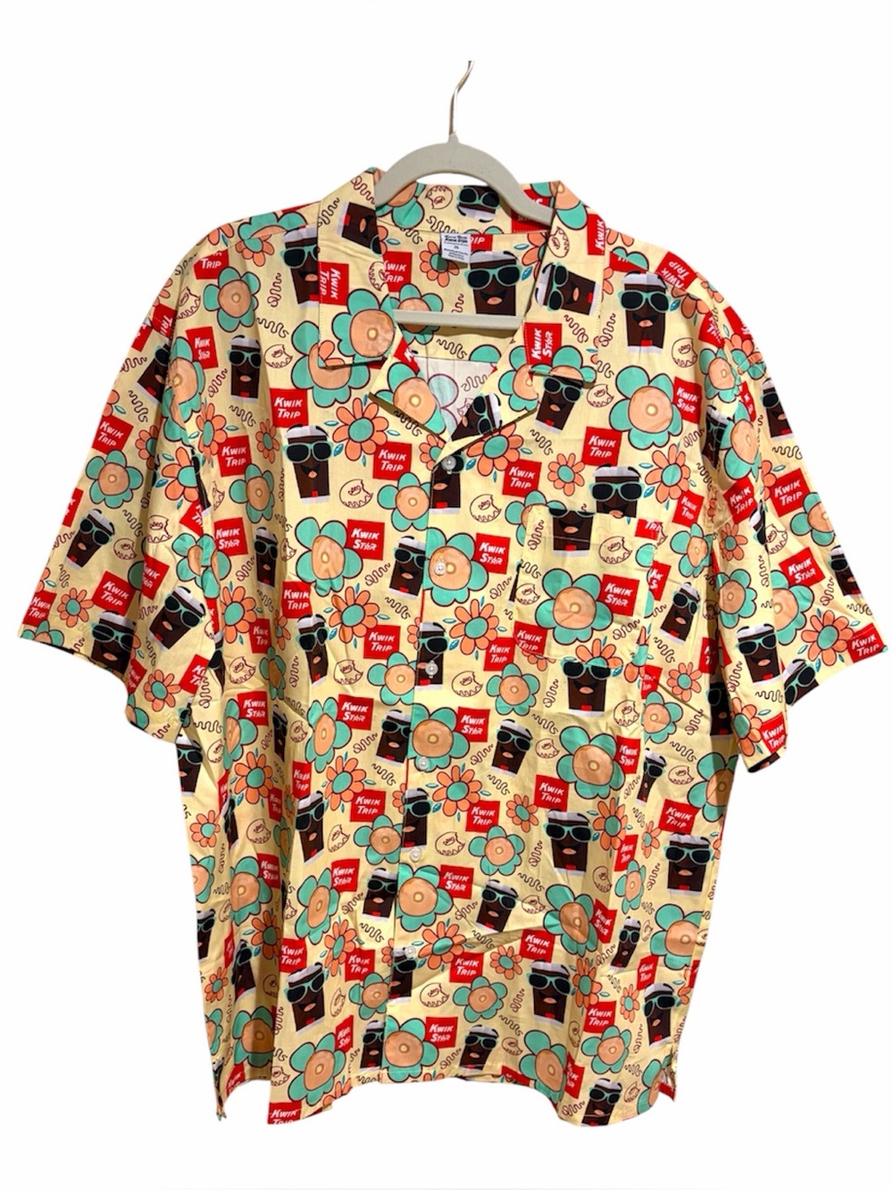 Kwik Trip Star Men’s Button Down Short Sleeve Shirt Coffee Donuts Size 2XL